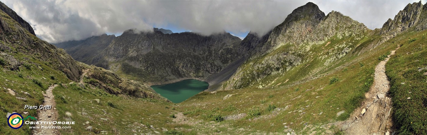 71 vista panoramica sul  Lago del Diavolo (2125).jpg